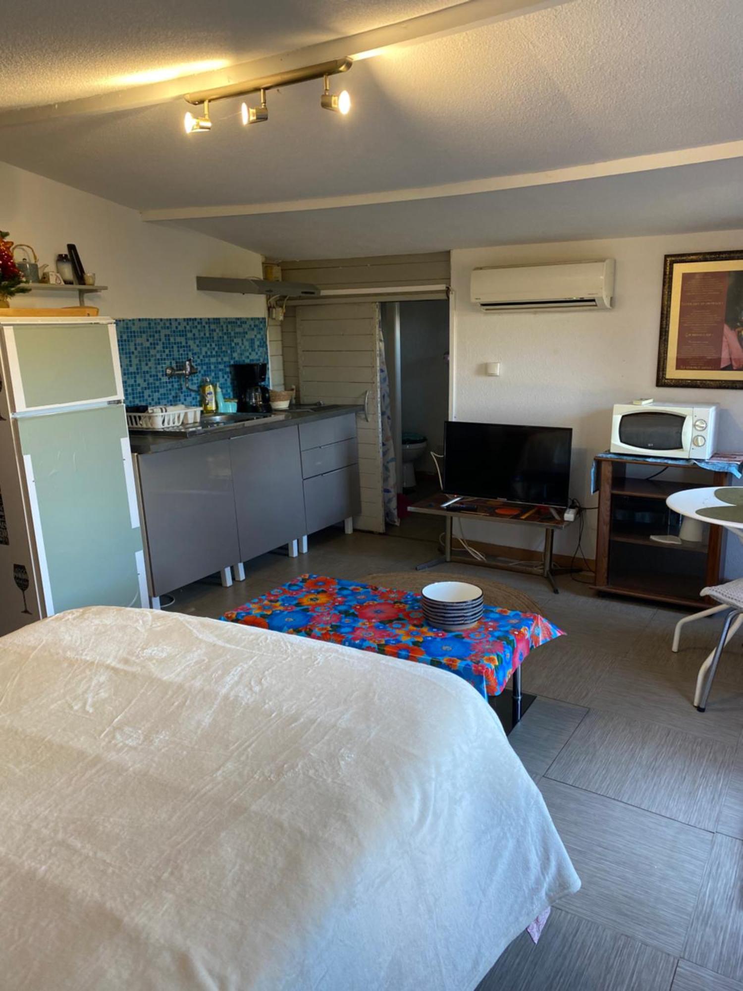 Chalet Des Oliviers 20Mn Des Plages Climatise Beziers Exterior photo